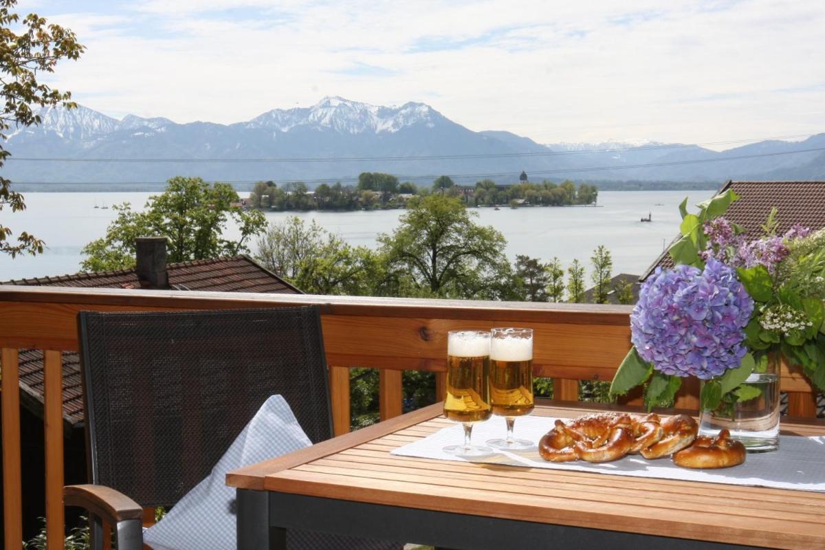 Haus Chiemsee-Blick Gstadt am Chiemsee Luaran gambar